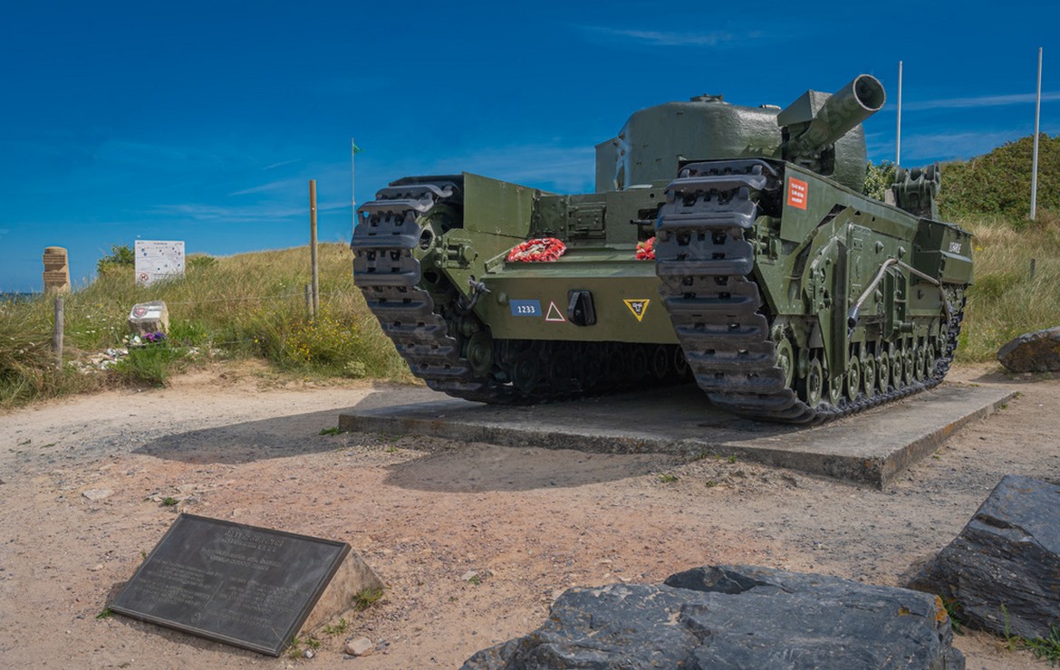 Char Churchill avre exposé à Graye-sur-Mer