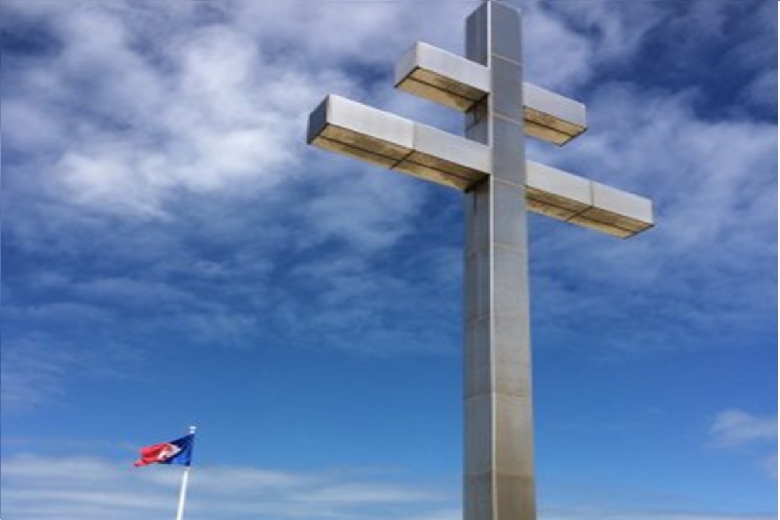 La grande croix lorraine de Courseulles-sur-Mer