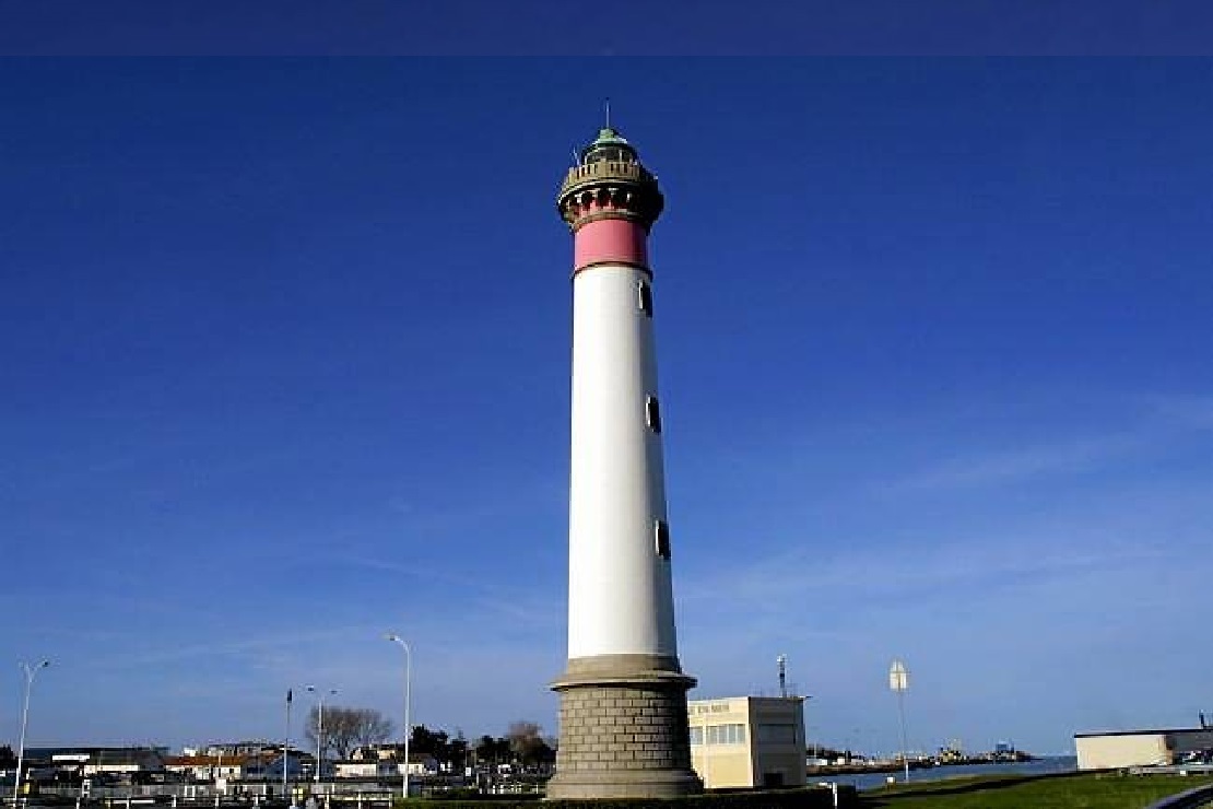 Phare de Ouistreham